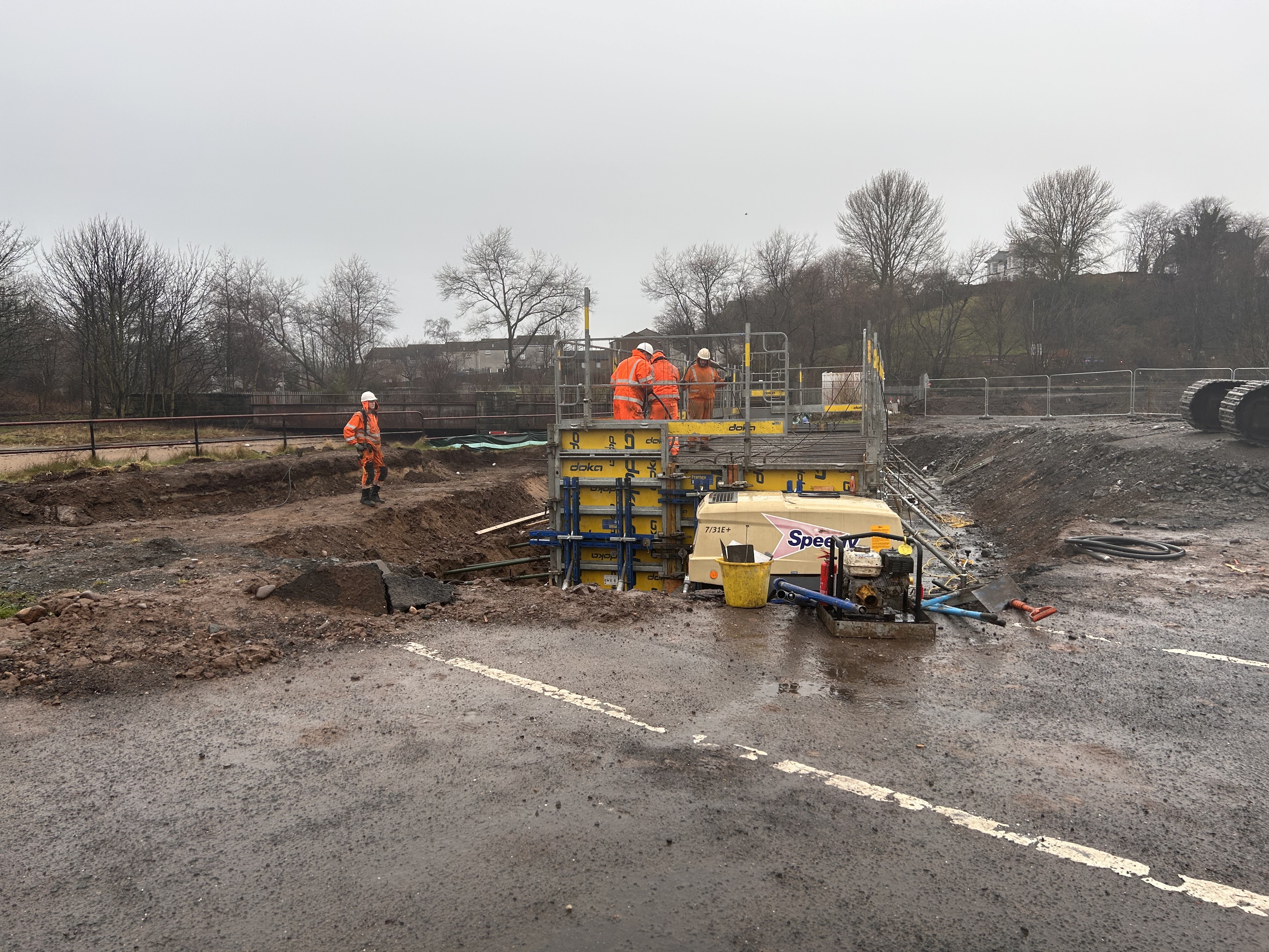 Foundations of temporary bridge at Leven