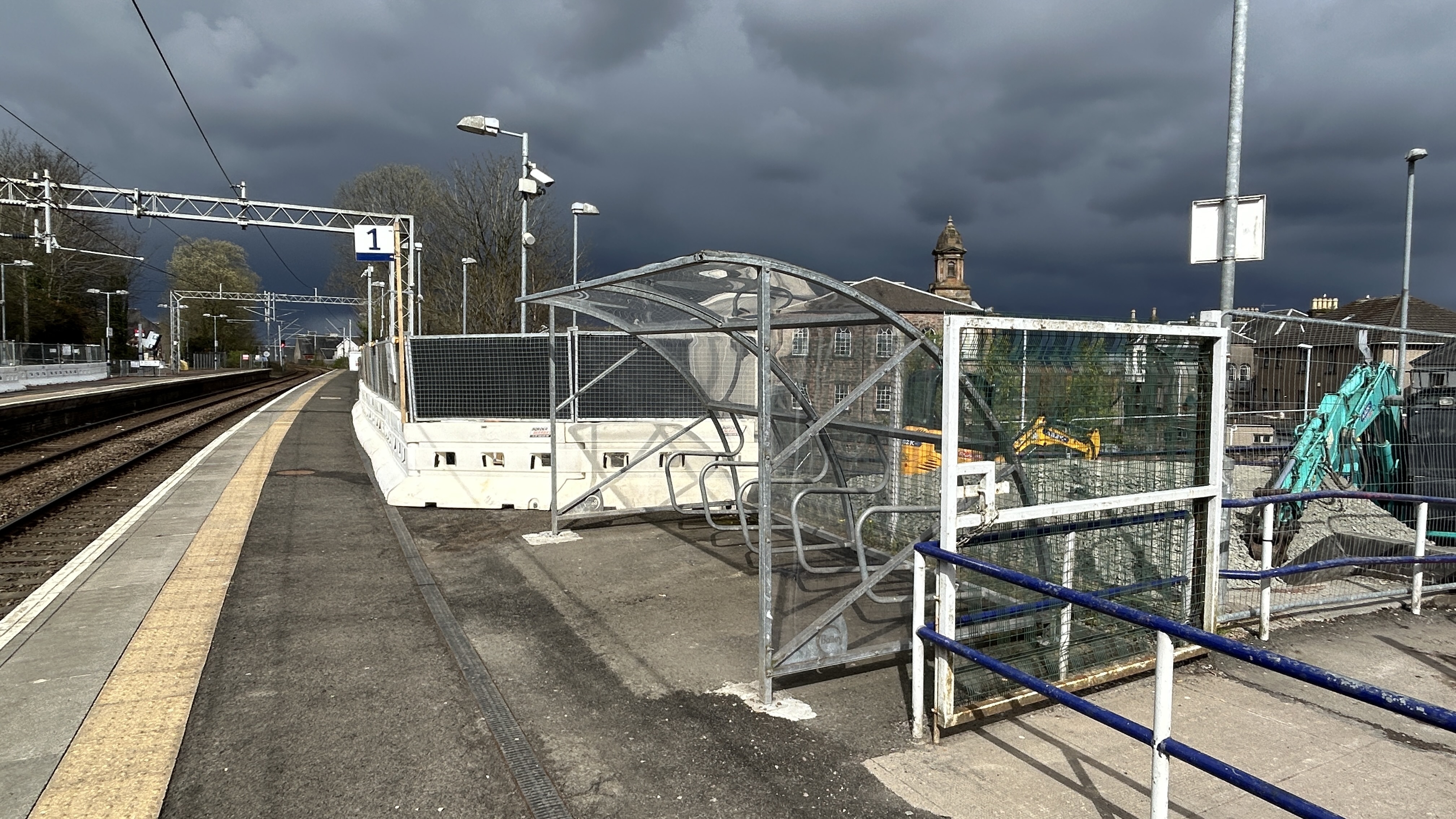 Port Glasgow station bike shelter
